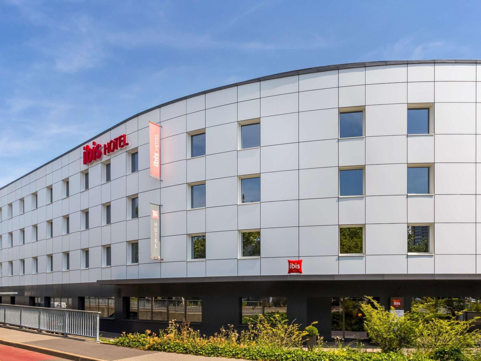 Ibis Geneve Petit Lancy Hotel Bagian luar foto