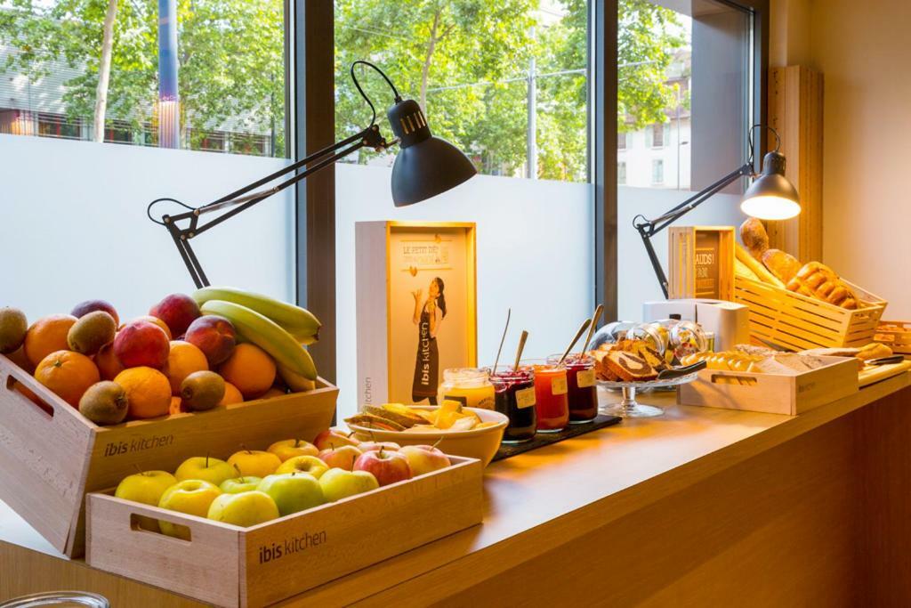 Ibis Geneve Petit Lancy Hotel Bagian luar foto