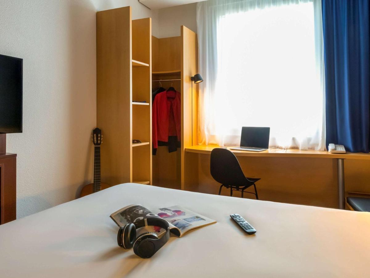 Ibis Geneve Petit Lancy Hotel Bagian luar foto